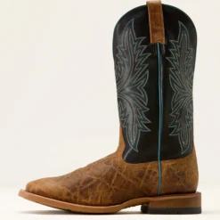 Cowhand Wide Square Toe Western Boot
