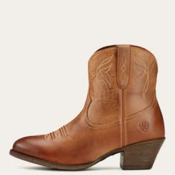 Darlin Western Boot