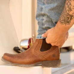 Midtown Rambler Western Boot