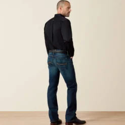 M7 Rocker Stretch Legacy Straight Leg Jean