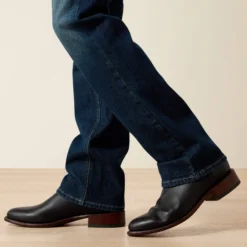 M7 Rocker Stretch Legacy Straight Leg Jean