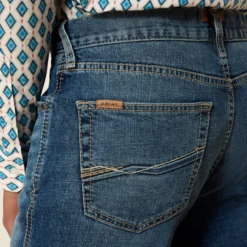 M7 Slim Trent Classic Rise Straight Leg Jeans