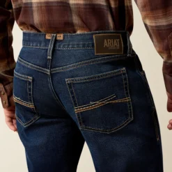 M5 Straight Acclimatize Gideon Straight Leg Jean