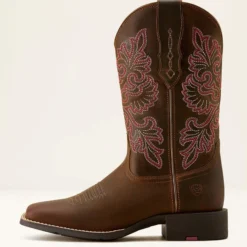 Round Up StretchFit Wide Square Toe Western Boot