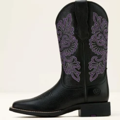Round Up StretchFit Wide Square Toe Western Boot