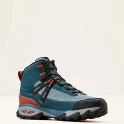 Traverse Mid Waterproof Hiking Boot