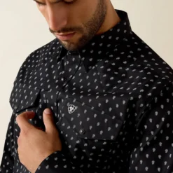 Truth Fitted Western Snap Shirt