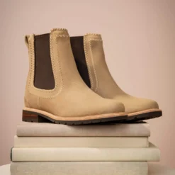 Wexford Whipstitch Chelsea Boot